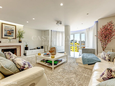 Apartamento T4 em Campo de Ourique