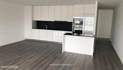 Apartamento T3 + T2 em Feitosa, Ponte de Lima
