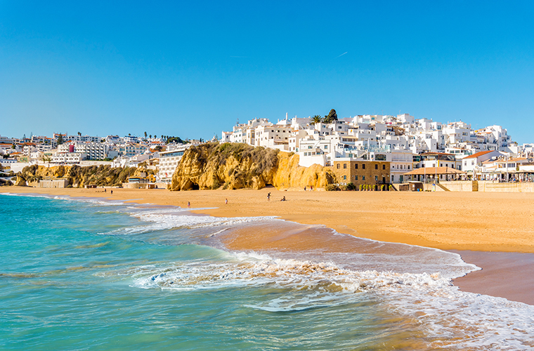 qual a praia mais bonita de portugal